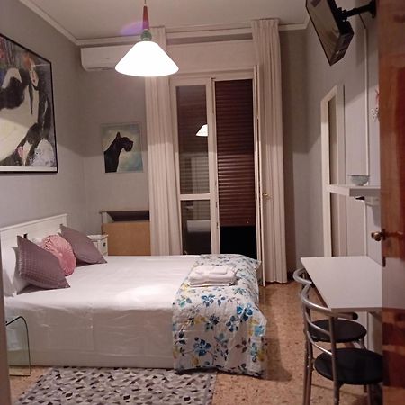 B&B Califano- 2 Leoni Verona Exterior photo