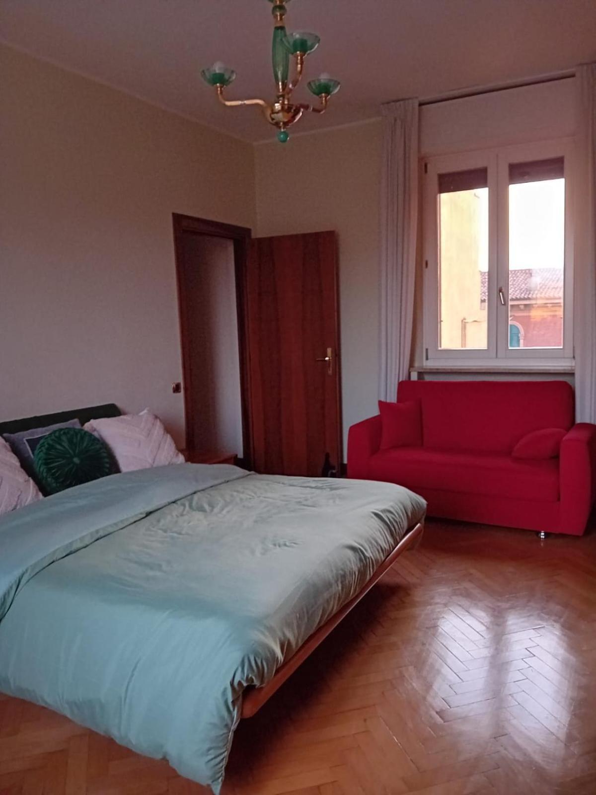 B&B Califano- 2 Leoni Verona Exterior photo